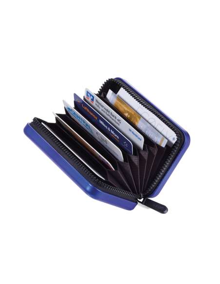 ccc04bl-1.jpg ccc04bl-1.jpg